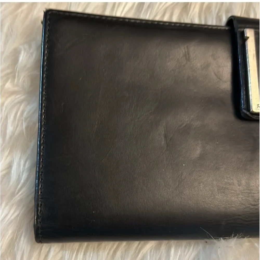 Salvatore Ferragamo Black Leather Bi-Fold Long wallet